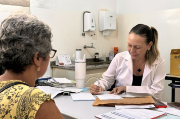 Nesta segunda-feira (24), Auriflama deu um passo decisivo para aprimorar o atendimento em saúde ao receber a Dra. Graziela Mota, médica psiquiatra, na UBS Dr. Luis Joo Ikemori. A contratação, realizada pelo Departamento de Saúde e Saneamento da Prefeitura